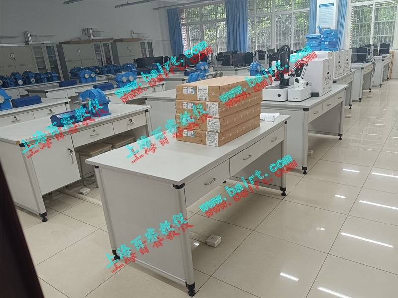 熱烈祝賀西南交通大學機械創(chuàng)新設計實驗室驗收完成！