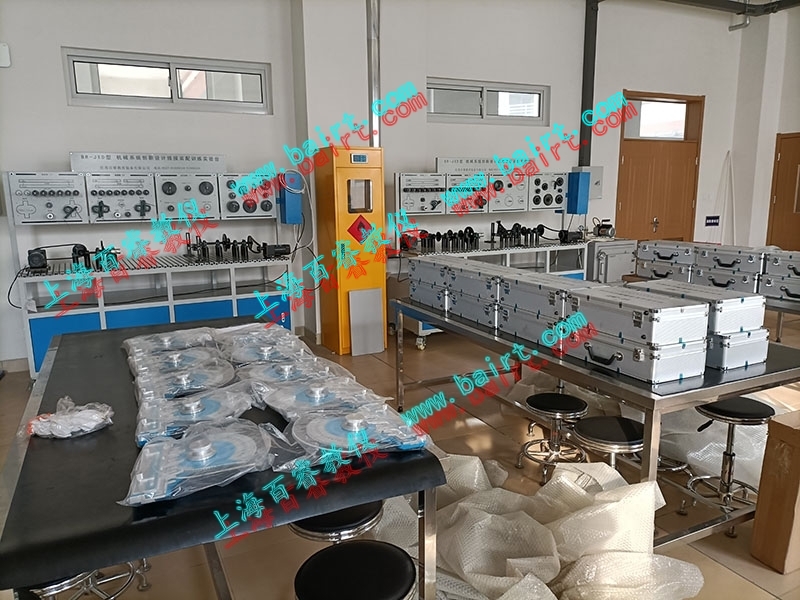 祝賀青島農(nóng)業(yè)大學(xué)機(jī)械系統(tǒng)創(chuàng)新搭接+漸開(kāi)線+范成儀三項(xiàng)設(shè)備驗(yàn)收完成！